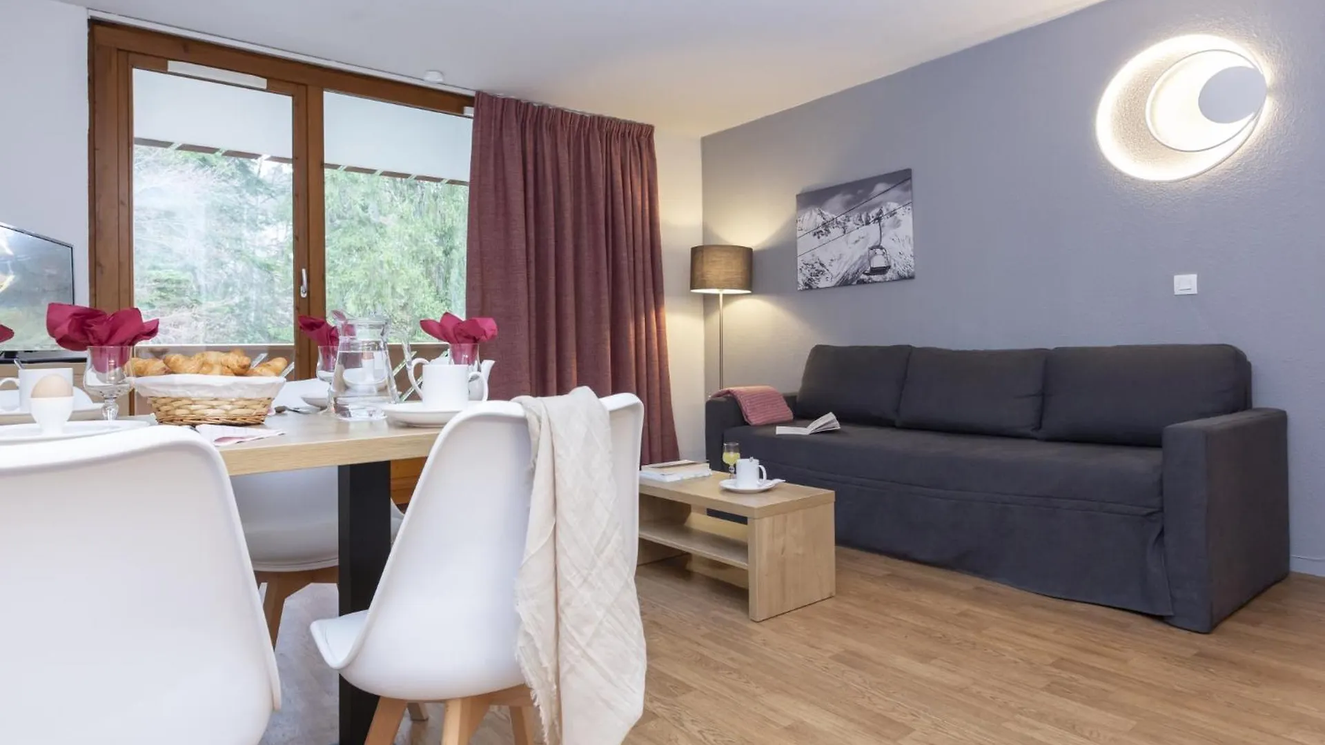 Residence Odalys Le Buet Morillon 2*,  France